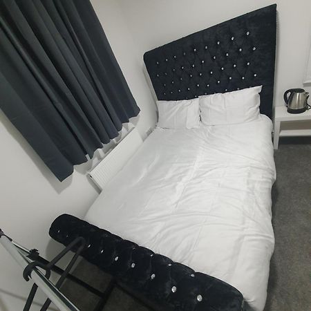 Beautiful Rooms Shaw St And Pine St Bury  Ngoại thất bức ảnh