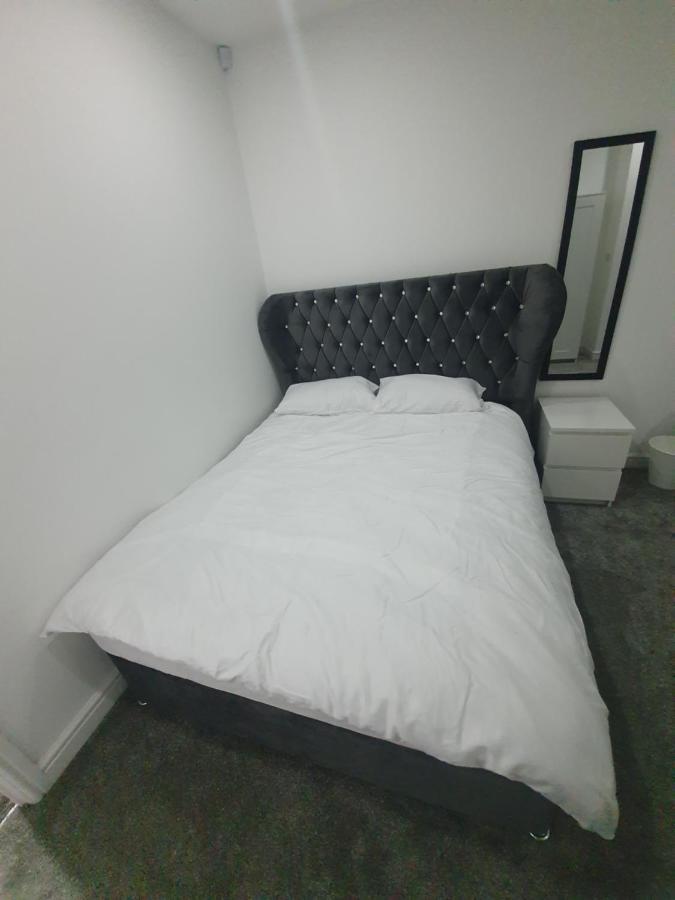 Beautiful Rooms Shaw St And Pine St Bury  Ngoại thất bức ảnh