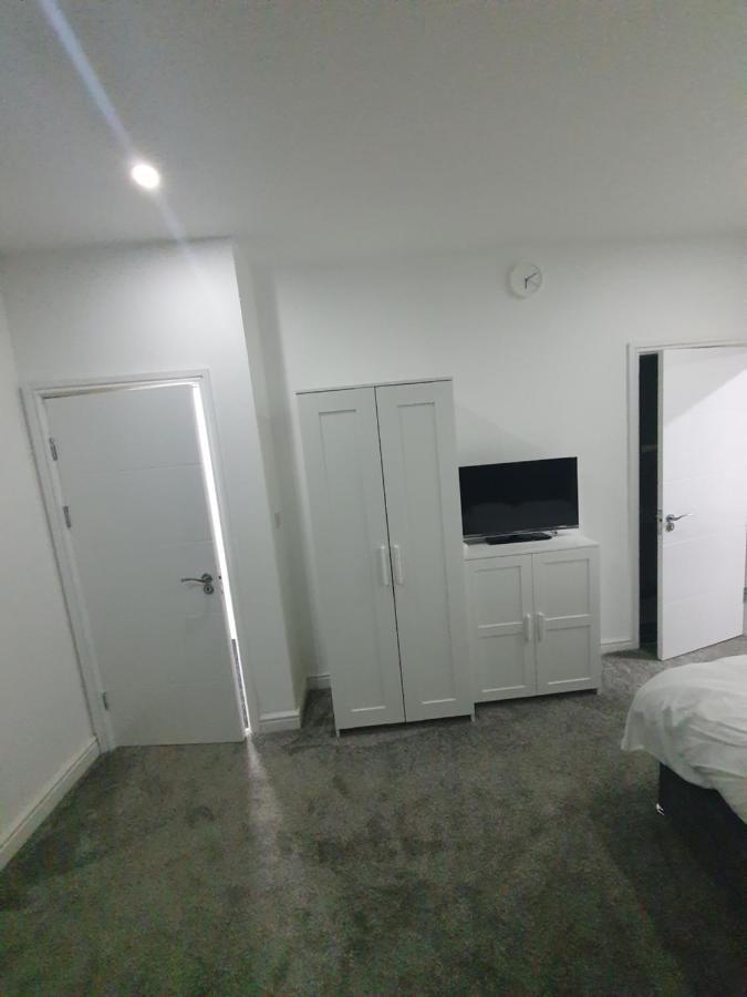 Beautiful Rooms Shaw St And Pine St Bury  Ngoại thất bức ảnh