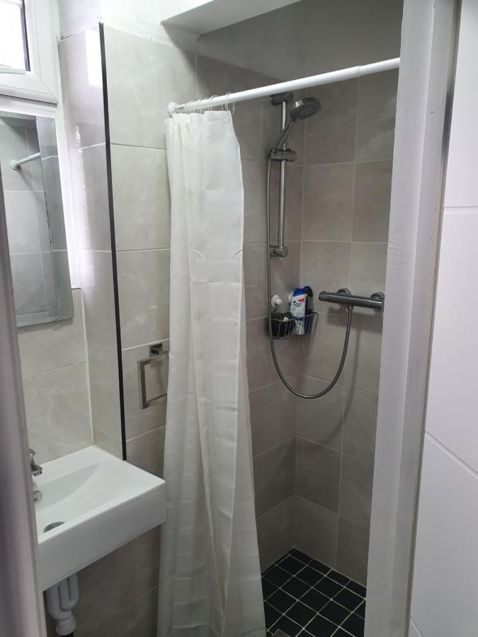 Beautiful Rooms Shaw St And Pine St Bury  Ngoại thất bức ảnh