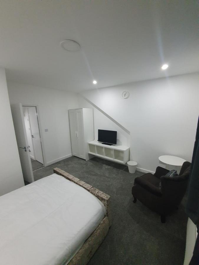Beautiful Rooms Shaw St And Pine St Bury  Ngoại thất bức ảnh