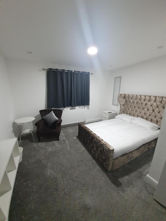 Beautiful Rooms Shaw St And Pine St Bury  Ngoại thất bức ảnh