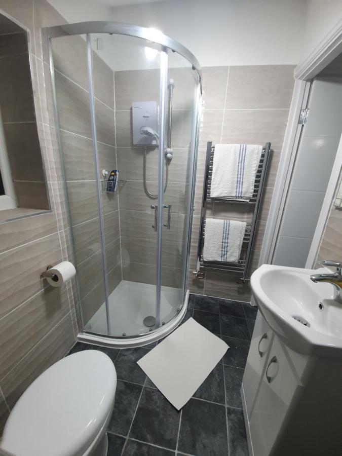 Beautiful Rooms Shaw St And Pine St Bury  Ngoại thất bức ảnh