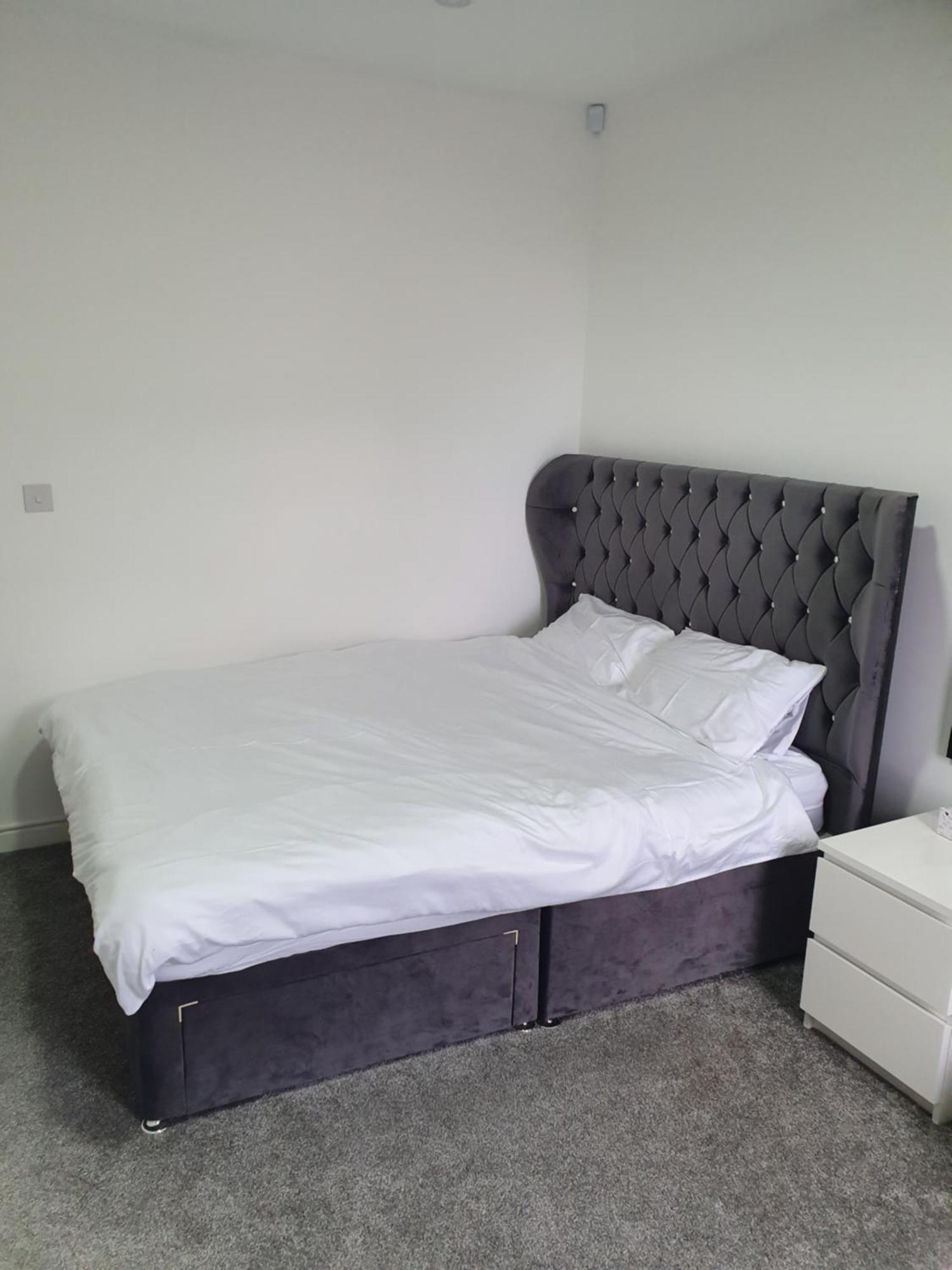 Beautiful Rooms Shaw St And Pine St Bury  Phòng bức ảnh